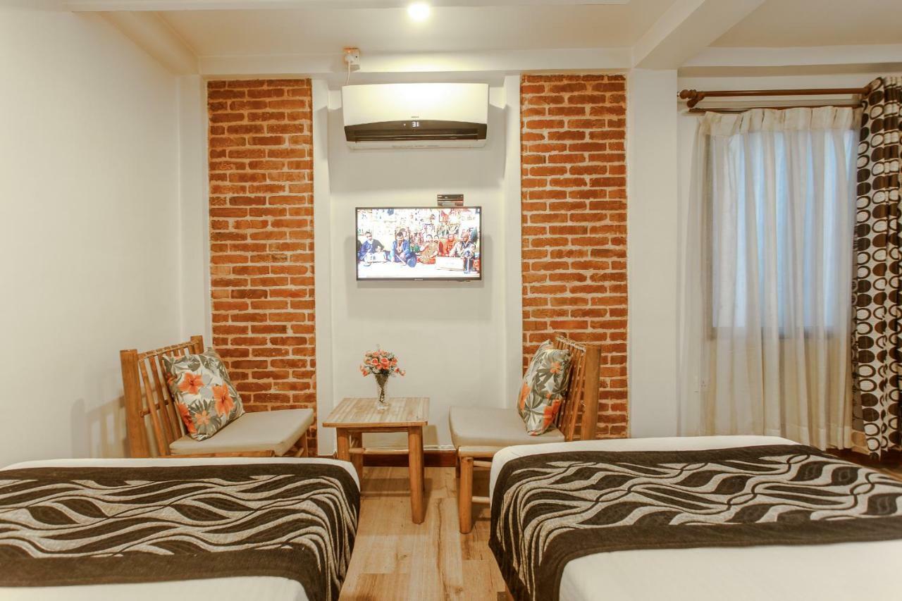 Hotel Shreesu Kathmandu Exterior photo
