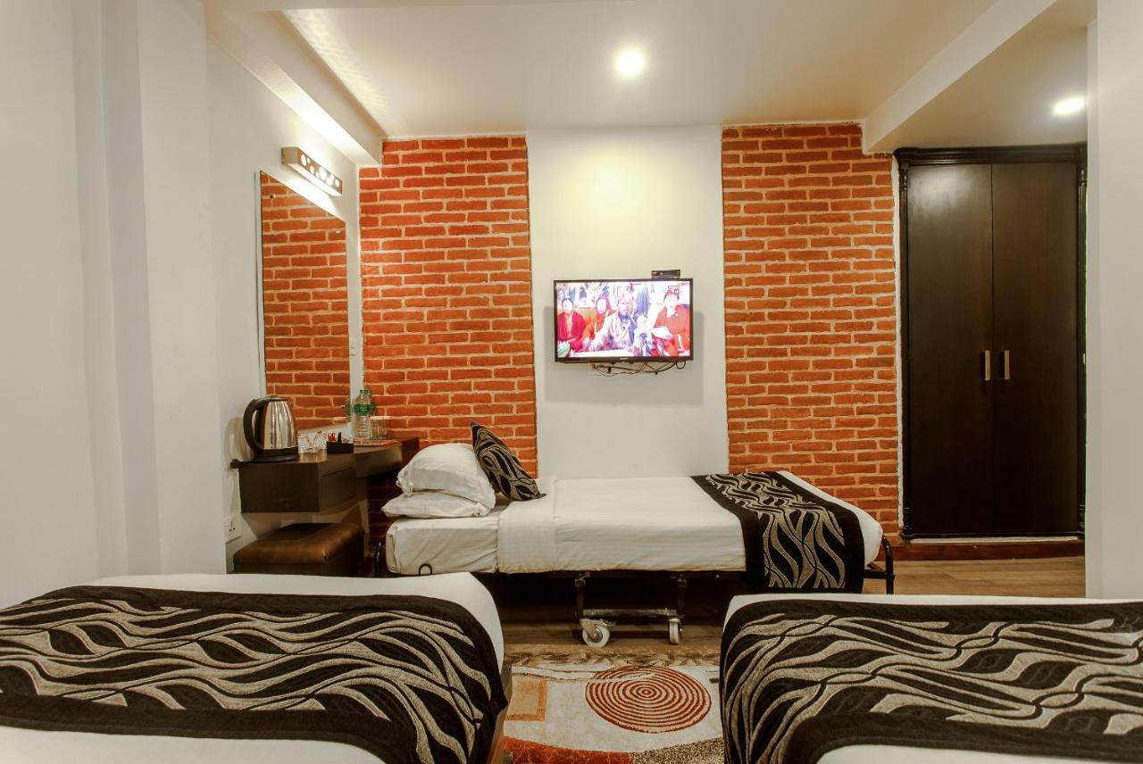 Hotel Shreesu Kathmandu Exterior photo